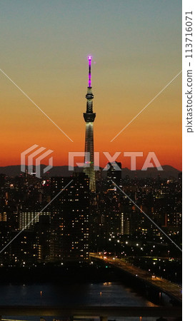 與天空樹的夜景 五月江戶川 56 東京天空樹夜景/塔樓船堀 V9.16 113716071