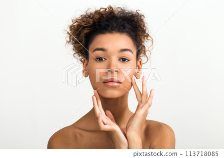 Beauty portrait of african-american woman over background 113718085