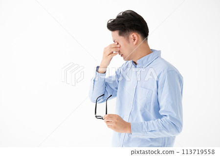 Middle man worries think Middle man worries think 113719558