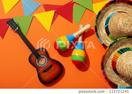 Holiday decorations for the Cinco de Mayo holiday 113721245