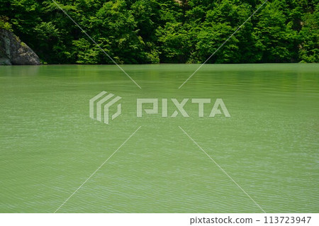 The reservoir lake of Okususobana Dam 113723947