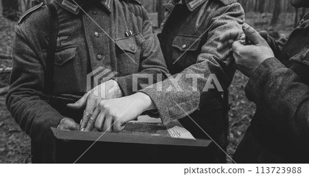 World War II German wehrmacht Soldier officer Commander Soldiers Of World War II Briefs, Showing Direction Of A Attack On Map 113723988