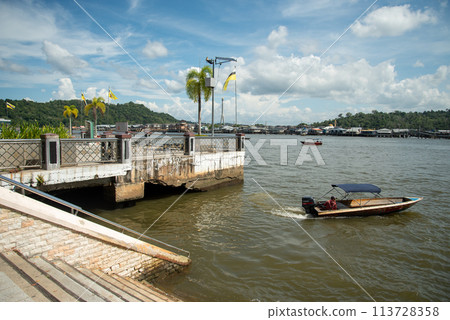汶萊達魯薩蘭國水上村莊Kampung Ayer的風景 汶萊達魯薩蘭國水上村莊Kampung Ayer的風景 113728358