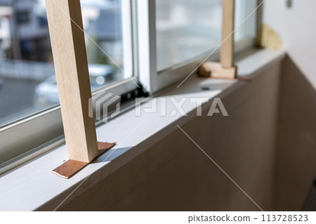 Western-style room renovation: Replacement of sash tray Western-style room renovation: Replacement of sash tray 113728523