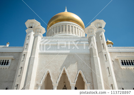 汶萊達魯薩蘭國老清真寺的風景非常美麗 113728897