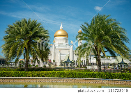 Very beautiful scenery of the Old Mosque in Brunei Darussalam Very beautiful scenery of the Old Mosque in Brunei Darussalam 113728946