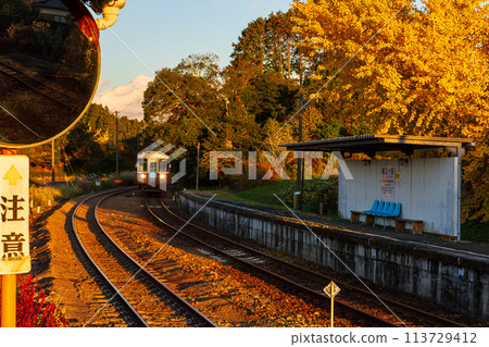 Ichinomiya, Mori-machi, Shuchi-gun, Shizuoka Prefecture Tenryu Hamanako Railway and scenery along the line 113729412