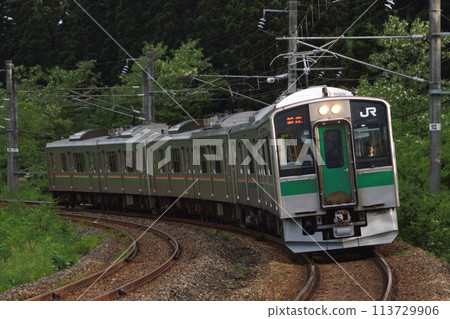 Ou Main Line/Yamagata Line 701 Series Train (Yonezawa⇔Shinjo) 113729906