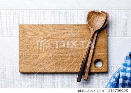 Culinary essentials 113736098