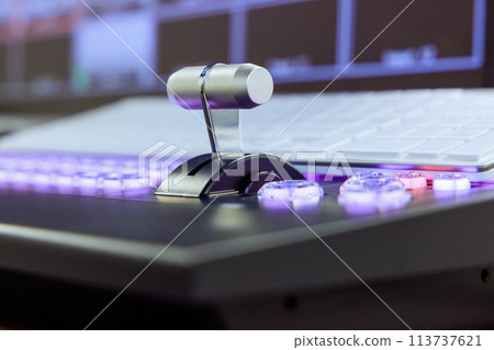 Switcher control panel for live streaming video broadcasts 113737621