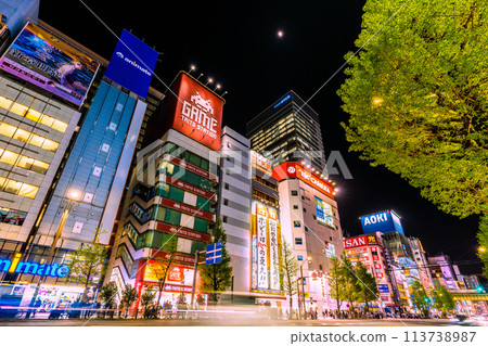 Tokyo cityscape in Japan. Overlooking Akihabara and other areas bustling with foreign tourists. The scene remains unchanged since before the coronavirus pandemic. (19th) Tokyo cityscape in Japan. Overlooking Akihabara and other areas bustling with foreign tourists. The scene remains unchanged since before the coronavirus pandemic. (19th) 113738987