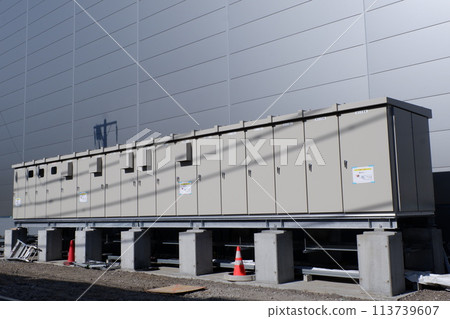 Outdoor switchboard 113739607