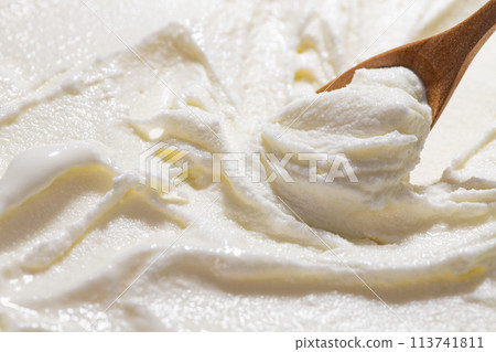 Milk cream 113741811