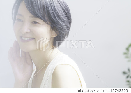 Portrait of a middle-aged woman Beauty Portrait of a middle-aged woman Beauty 113742203