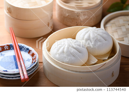 剛蒸好的肉包子(中國包子) 剛蒸好的肉包子(中國包子) 113744540