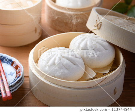 剛蒸好的肉包子（中國包子） 113744544