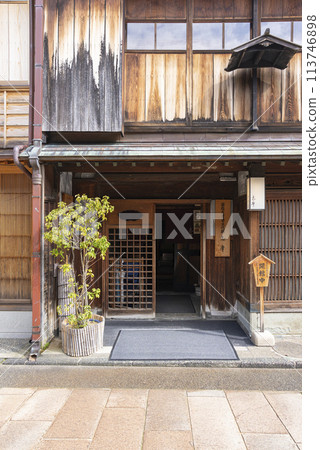 [Vertical photo] Kanazawa East Shima 113746898