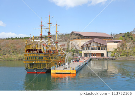 Togendai Port and sightseeing boat Togendai Port and sightseeing boat 113752166