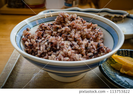Five grain rice - Stock Photo [113753822] - PIXTA