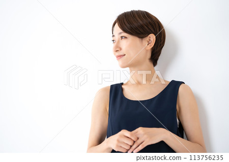 Middle-aged female Middle-aged female 113756235
