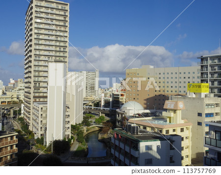 The streets of Asato, Naha City, Okinawa Prefecture 113757769