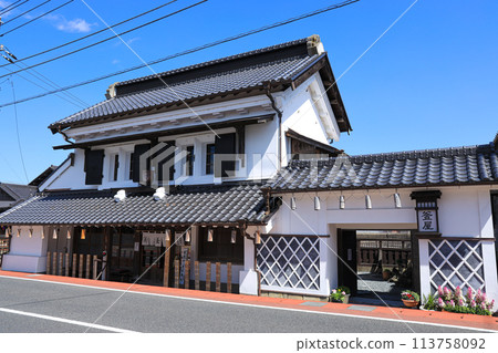 【千葉縣大瀧町】歷史悠久的城下町的藍天風景 113758092