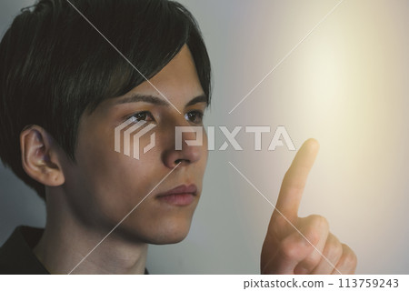 半男肖像 113759243