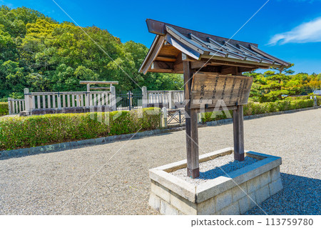 奈良縣橛原市，第28代仙華天皇坂上桃花鳥陵碑 113759780