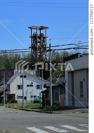 Former Sumitomo Benbetsu Coal Mine shaft tower in Ikushunbetsu-cho, Mikasa City 113766517