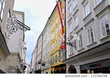 Salzburg: Decorative signs line the Getreidegasse 113768596