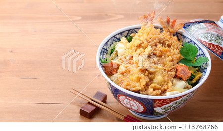 蝦天婦羅蓋飯（蝦天婦羅蓋飯加蛋） 113768766