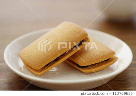 葡萄乾三明治 葡萄乾三明治 113769635