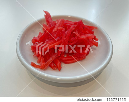 Red ginger 113771335
