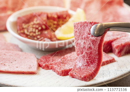 Assorted grilled meat 113771536