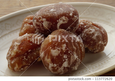 Marron Grace 113772620