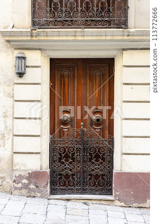 typical entrance doors of houses in Valletta, Malta 113772666
