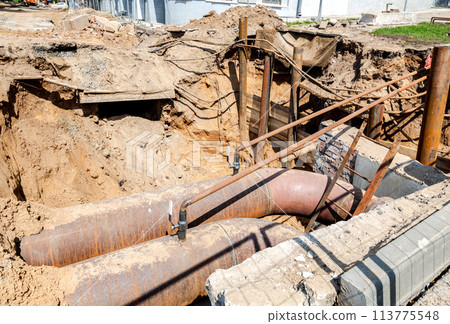 Replace water pipes, heating main repair and renovation 113775548