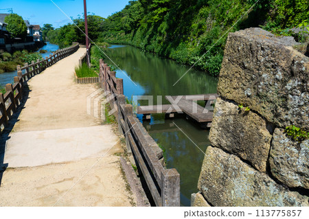 [World Heritage Site Himeji Castle] [Japan's 100 Famous Castles] Senba River and Senhime Path, Himeji City, Hyogo Prefecture 113775857