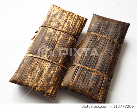 Bamboo skin yokan 113777209