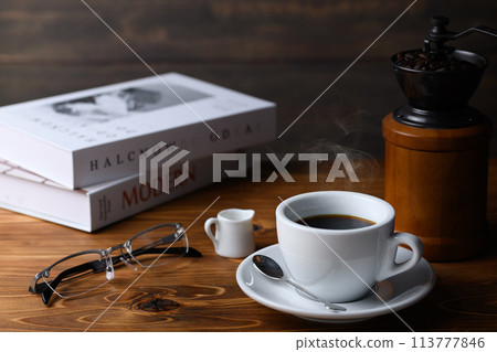 A little luxury: Coffee time (hot coffee) A little luxury: Coffee time (hot coffee) 113777846