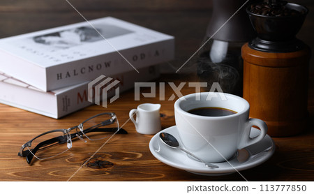 A little luxury: Coffee time (hot coffee) A little luxury: Coffee time (hot coffee) 113777850