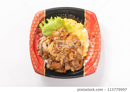 Three-color chicken rice bowl bento Three-color chicken rice bowl bento 113779997