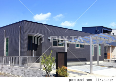 Image of newly built house/single-family house (model house) 113780846