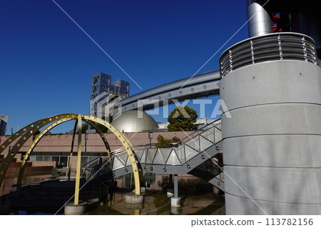 Earth Plaza Earth Plaza 113782156