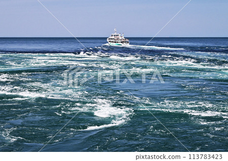 Whirlpools seen from a sightseeing boat, Whirlpools in the Naruto Strait, Naruto Whirlpools, Image material 113783423