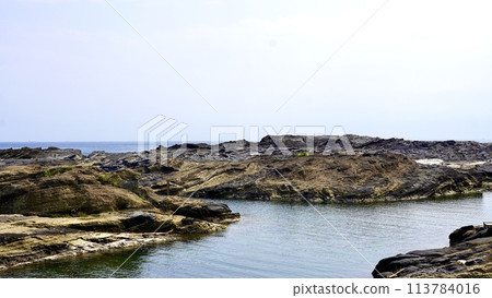 神奈川縣三浦市城島的海岸風光 113784016