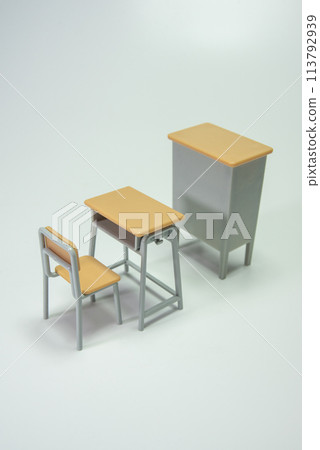 學校教室的形象 113792939