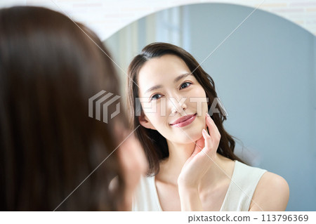 Women Skin Care Women Skin Care 113796369