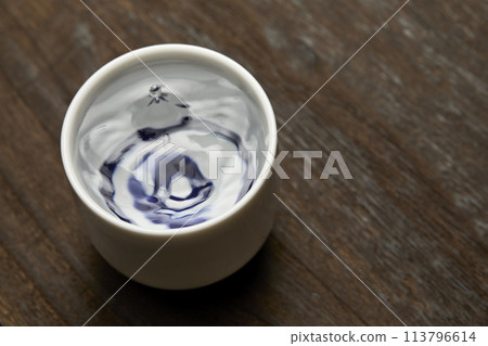 酒盅 酒盅 113796614