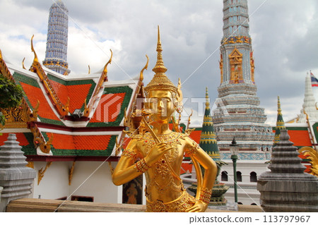 Buildings and statues at Wat Phra Kaew, also known as the Temple of the Emerald Buddha and Phra Ratchawan, in Bangkok, the capital of Thailand 113797967